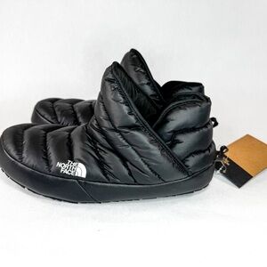The North Face ThermoBall Traction Bootie Slippers – Black – Men’s Size 11 (NEW)